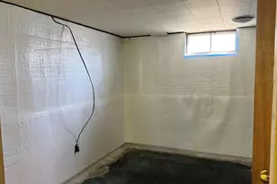 21 S Despelder St, Grand Haven, MI 49417 - Photo 20