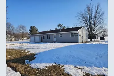 413 W Center Street, Waldron, MI 49288 - Photo 2