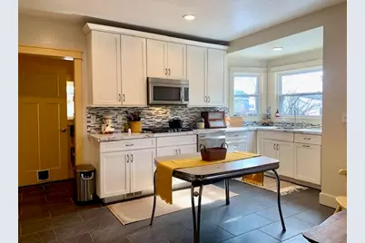 406 N Rowe Street, Ludington, MI 49431 - Photo 10