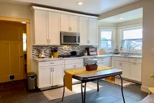 406 N Rowe St, Ludington, MI 49431 - Photo 10