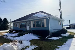 49145 92nd Ave, Decatur, MI 49045 - Photo 2