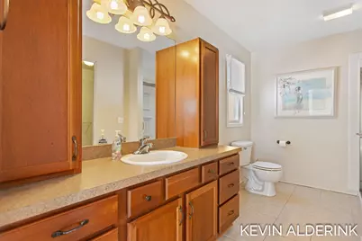 2325 Valarie Drive, Zeeland, MI 49464 - Photo 28