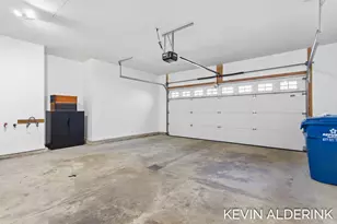 2325 Valarie Dr, Zeeland, MI 49464 - Photo 52