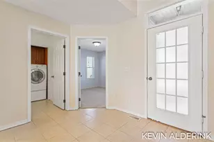 2325 Valarie Dr, Zeeland, MI 49464 - Photo 6