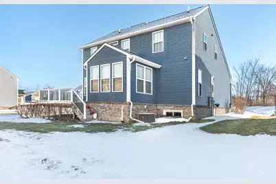 135 Union Street, Wixom, MI 48393 - Photo 6