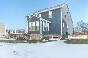 135 Union St, Wixom, MI 48393 - Photo 6