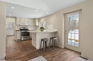 6811 116th Ave, Fennville, MI 49408 - Photo 8