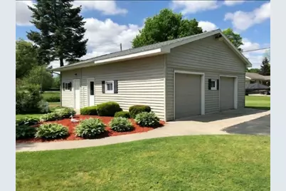 167 S Division Street, Hesperia, MI 49421 - Photo 2