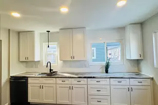 119 W Mapledale Ave, Hazel Park, MI 48030 - Photo 8