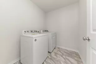 616 Countryside Dr, Chelsea, MI 48118 - Photo 12