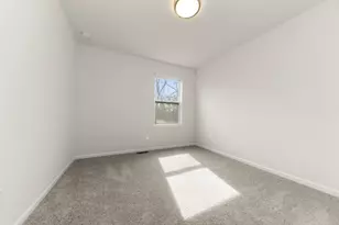 616 Countryside Dr, Chelsea, MI 48118 - Photo 12