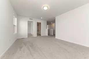 616 Countryside Dr, Chelsea, MI 48118 - Photo 8