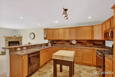 78 Brewer Park Circle SE, Grand Rapids, MI 49548 - Photo 12