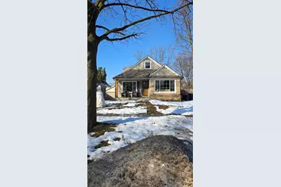 949 Lake Michigan Drive NW, Grand Rapids, MI 49504 - Photo 1