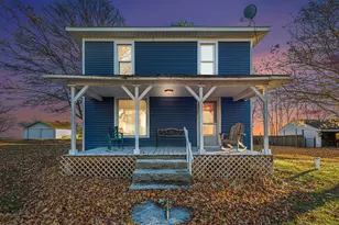 2249 E Montgomery Rd, Hillsdale, MI 49242 - Photo 2