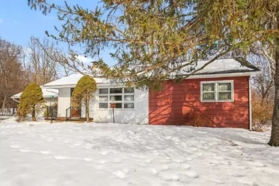 119 Maple, Stockbridge, MI 49285 - Photo 2