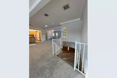 21154 Hale Street, Clinton Twp, MI 48036 - Photo 36