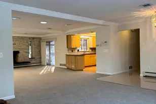 21154 Hale St, Clinton Twp, MI 48036 - Photo 8