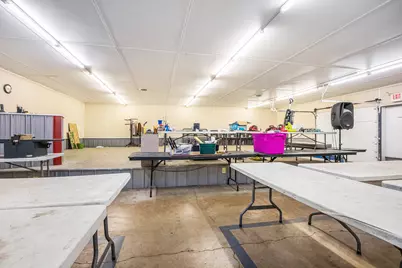 19659 U.S. 12, Edwardsburg, MI 49112 - Photo 8