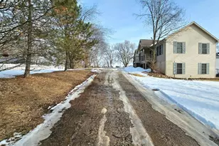 10513 Loughrea Ln, Cement City, MI 49233 - Photo 2