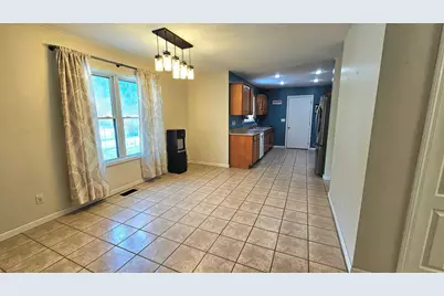 10513 Loughrea Lane, Cement City, MI 49233 - Photo 8