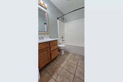 10513 Loughrea Lane, Cement City, MI 49233 - Photo 18