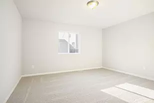 1029 Foxglove Ave, Vicksburg, MI 49097 - Photo 8