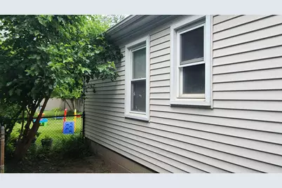 18705 Delaware Avenue, Bedford, MI 48240 - Photo 14