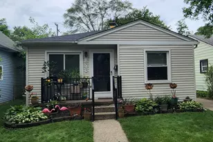 18705 Delaware Ave, Bedford, MI 48240 - Photo 2