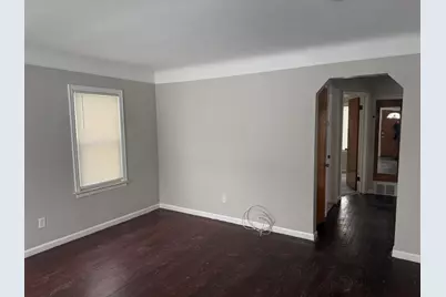 21004 Syracuse Avenue, Warren, MI 48091 - Photo 4