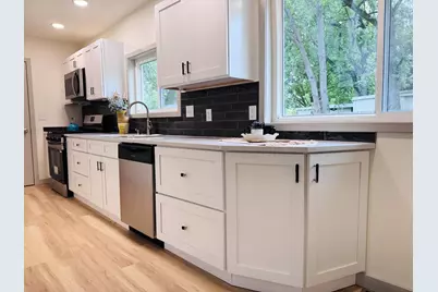 2618 Bond Street, Niles, MI 49120 - Photo 8