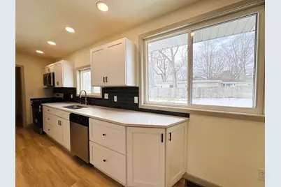 2618 Bond Street, Niles, MI 49120 - Photo 8