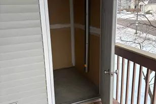 206 Hunters Ln NE, Rockford, MI 49341 - Photo 8