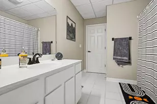 3381 Hanford Ln, Kalamazoo, MI 49009 - Photo 22