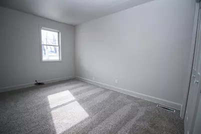 316 W Delaware Street, Decatur, MI 49045 - Photo 6