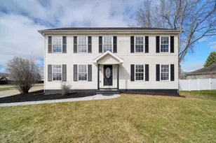 4834 Sir Austin Dr, Jackson, MI 49201 - Photo 2