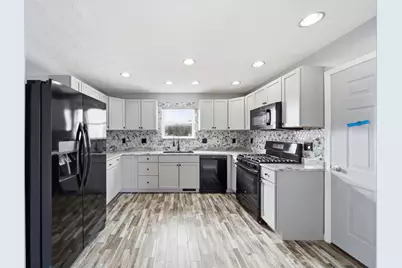 4834 Sir Austin Drive, Jackson, MI 49201 - Photo 4