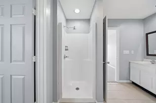 4834 Sir Austin Dr, Jackson, MI 49201 - Photo 22