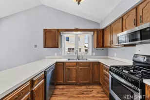 3621 Barker St, Hudsonville, MI 49426 - Photo 8