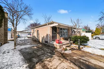 6609 Cranwood Drive, Flint, MI 48505 - Photo 2