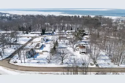 962 Golf Road, Benton Harbor, MI 49022 - Photo 6