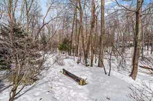 715 Beechcreek Dr, Holland, MI 49423 - Photo 54