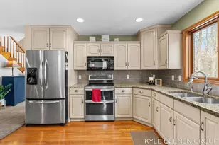 715 Beechcreek Dr, Holland, MI 49423 - Photo 22