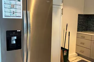 8900 E Jefferson Ave, Detroit, MI 48214 - Photo 4