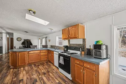 1137 Regina Trail, Wayland, MI 49348 - Photo 8