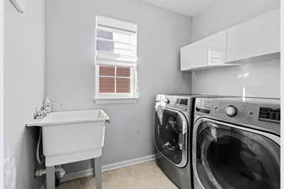 5608 Gallery Park Drive, Ann Arbor, MI 48103 - Photo 24