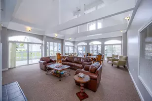 5608 Gallery Park Dr, Ann Arbor, MI 48103 - Photo 44