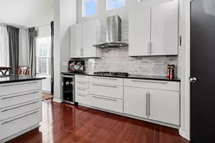 5608 Gallery Park Dr, Ann Arbor, MI 48103 - Photo 14