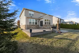 16089 Diamante Dr, Macomb, MI 48044 - Photo 48