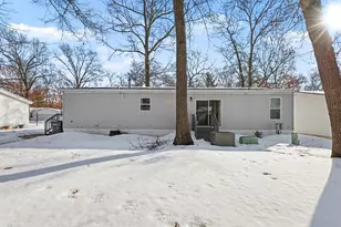 3977 Commodore Ln, Muskegon, MI 49442 - Photo 34